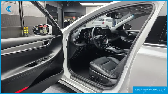 HYUNDAI GRANDEUR 3.0 LPI RENT CAR