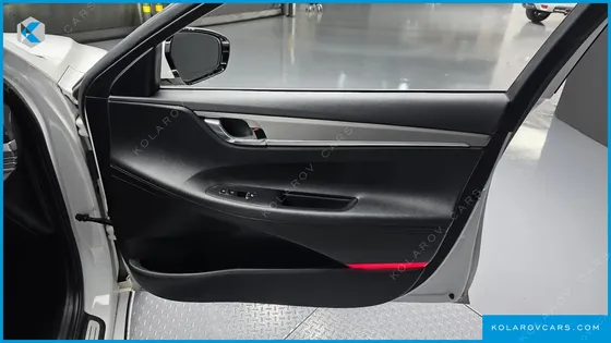 HYUNDAI GRANDEUR 3.0 LPI RENT CAR