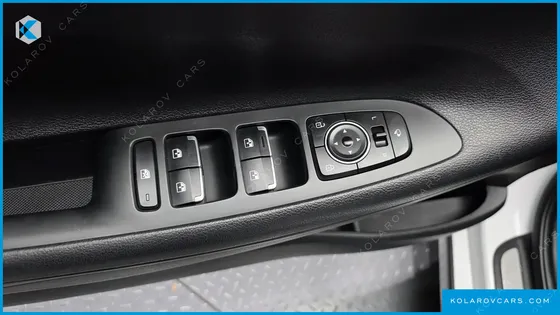 HYUNDAI GRANDEUR 3.0 LPI RENT CAR
