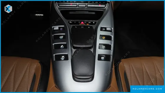 MERCEDES AMG GT 4DOOR 43 4MATIC+