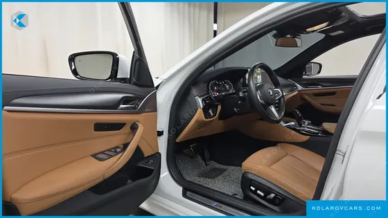 BMW 5 SERIES 520I M SPORT