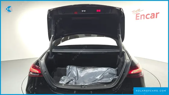 MERCEDES E-CLASS E300E 4MATIC EXCLUSIVE