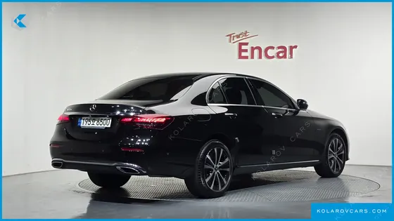 MERCEDES E-CLASS E300E 4MATIC EXCLUSIVE