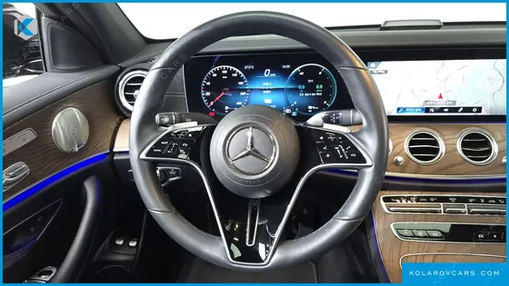 MERCEDES E-CLASS E300E 4MATIC EXCLUSIVE