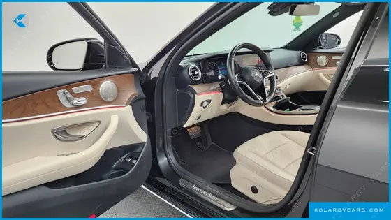 MERCEDES E-CLASS E300E 4MATIC EXCLUSIVE
