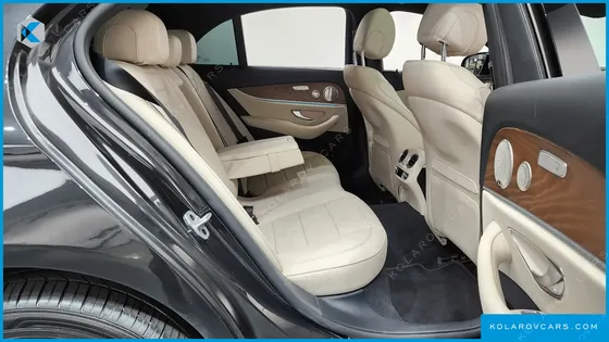 MERCEDES E-CLASS E300E 4MATIC EXCLUSIVE