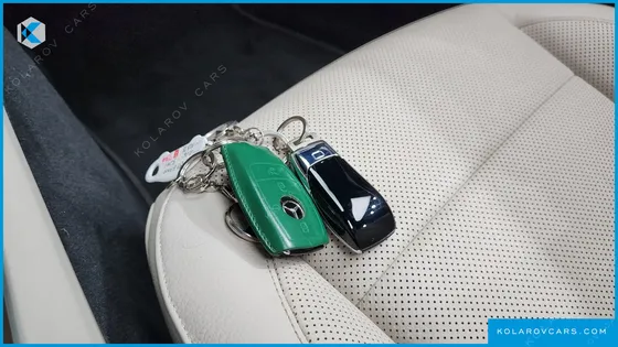 MERCEDES E-CLASS E300E 4MATIC EXCLUSIVE
