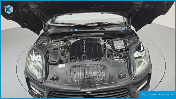 PORSCHE MACAN 2.0