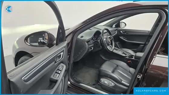 PORSCHE MACAN 2.0