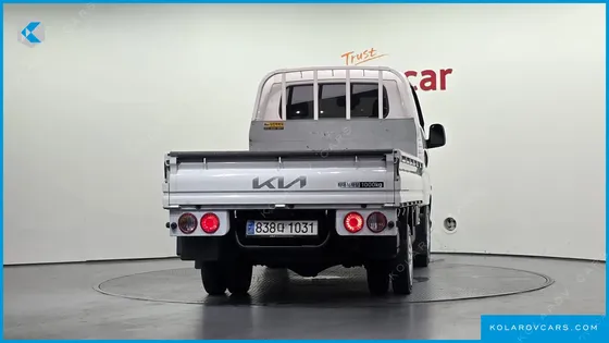 KIA BONGO III KING CAP
