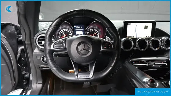 MERCEDES AMG GT 4.0