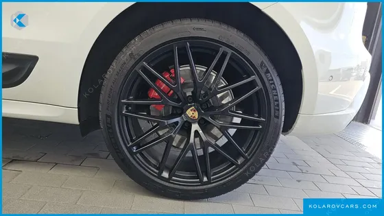 PORSCHE MACAN 2.9 GTS