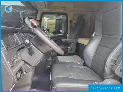 HYUNDAI EXCEED 10X4
