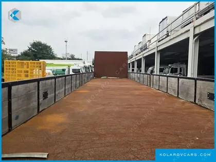 HYUNDAI EXCEED 10X4