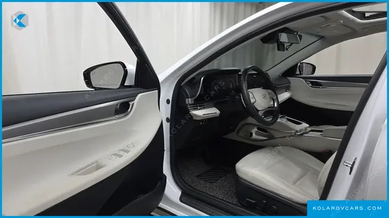 HYUNDAI GRANDEUR 2.5