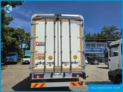 HYUNDAI EXCEED 6X4