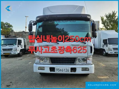 HYUNDAI MEGA TRUCK GOLD