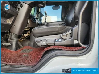HYUNDAI MEGA TRUCK GOLD