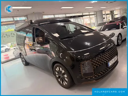 HYUNDAI STARIA 4WD CAMPER