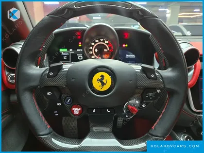 FERRARI GTC4 LUSSO 6.3 V12