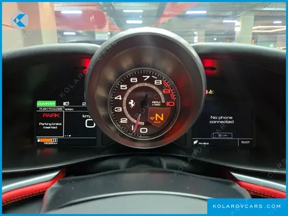 FERRARI GTC4 LUSSO 6.3 V12