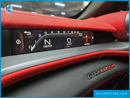 FERRARI GTC4 LUSSO 6.3 V12