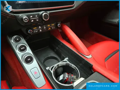 FERRARI GTC4 LUSSO 6.3 V12