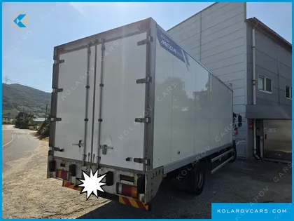 HYUNDAI MEGA TRUCK GOLD