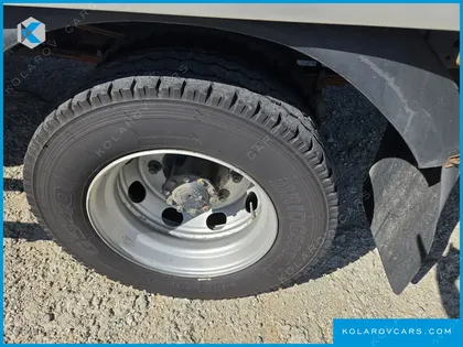 HYUNDAI MEGA TRUCK GOLD