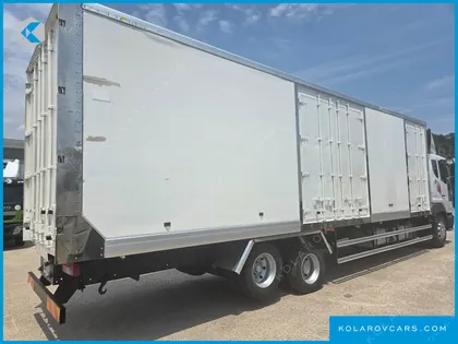 TATA DAEWOO NOBUS MID-SIZE TRUCK ROYAL