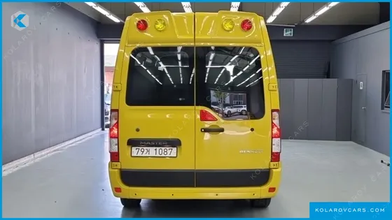 RENAULT KOREA MASTER SCHOOL BUS