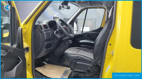 RENAULT KOREA MASTER SCHOOL BUS
