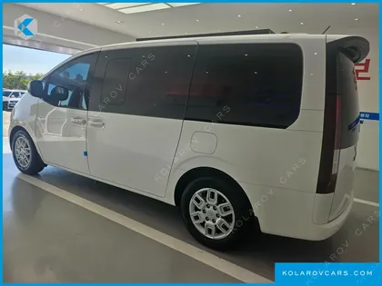 HYUNDAI STARIA NONE