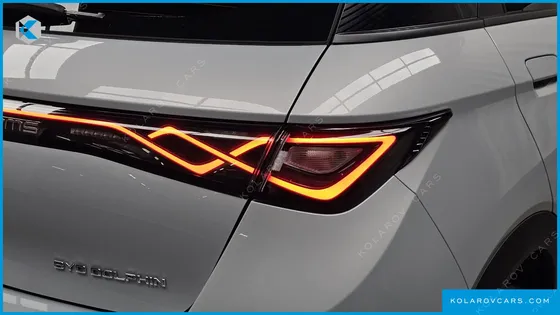 BYD DOLPHIN BASE