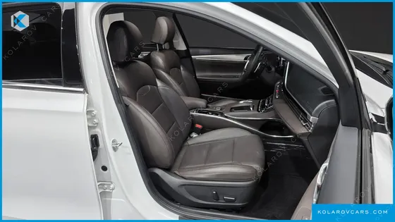 HYUNDAI GRANDEUR 3.0 LPI RENT CAR