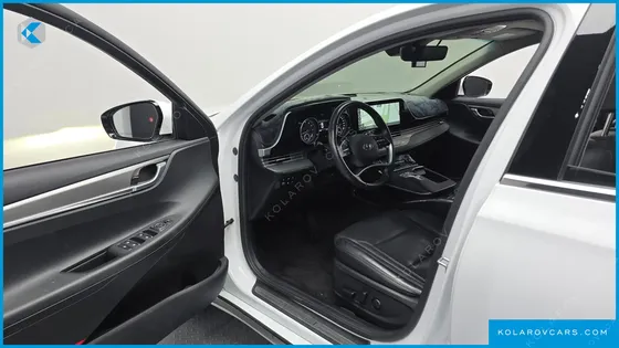 HYUNDAI GRANDEUR 3.0 LPI RENT CAR