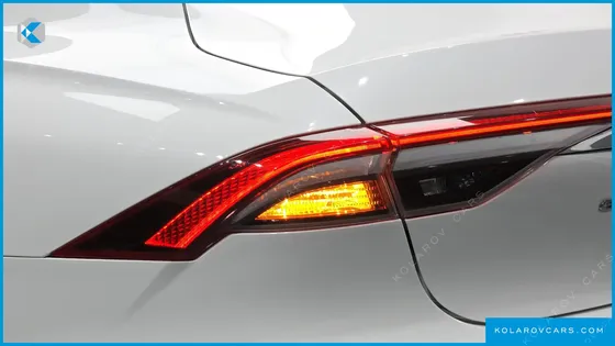 HYUNDAI GRANDEUR 3.0 LPI RENT CAR