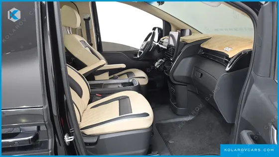 HYUNDAI STARIA 2WD LIMOUSINE (SPECIAL VEHICLE)
