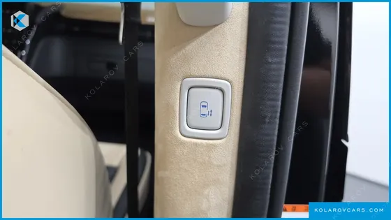 HYUNDAI STARIA 2WD LIMOUSINE (SPECIAL VEHICLE)