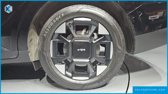 KIA CARNIVAL HEV 9 SEATER PRESTIGE