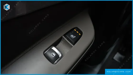 KIA CARNIVAL HEV 9 SEATER PRESTIGE