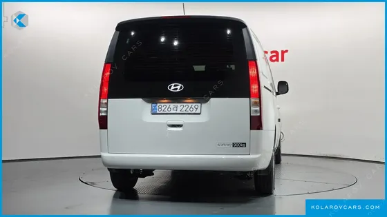 HYUNDAI STARIA CARGO 3-SEATER