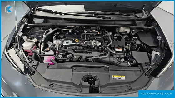 TOYOTA PRIUS 2.0 XLE
