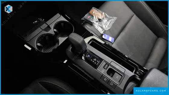 TOYOTA PRIUS 2.0 XLE
