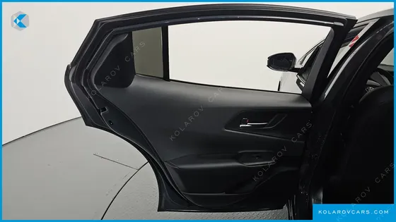 TOYOTA PRIUS 2.0 XLE