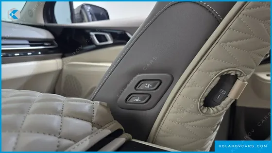 KIA CARNIVAL GASOLINE 9 SEATER X LINE