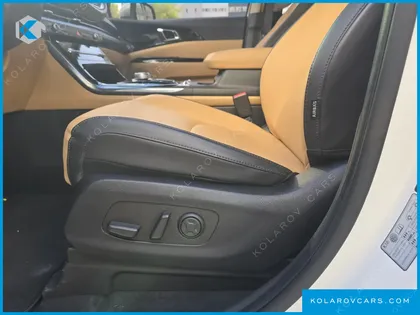 KIA CARNIVAL DIESEL 9-SEATER NOBLESSE
