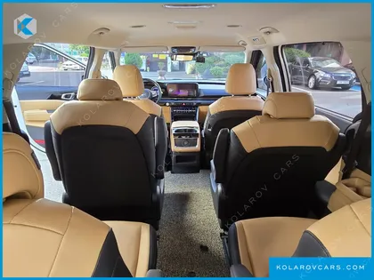KIA CARNIVAL DIESEL 9-SEATER NOBLESSE