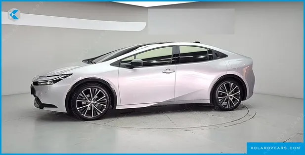 TOYOTA PRIUS 2.0 XLE