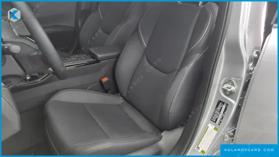 TOYOTA PRIUS 2.0 XLE